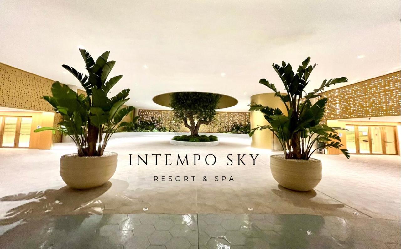 Intempo Sky Resort & Spa Benidorm Exterior foto