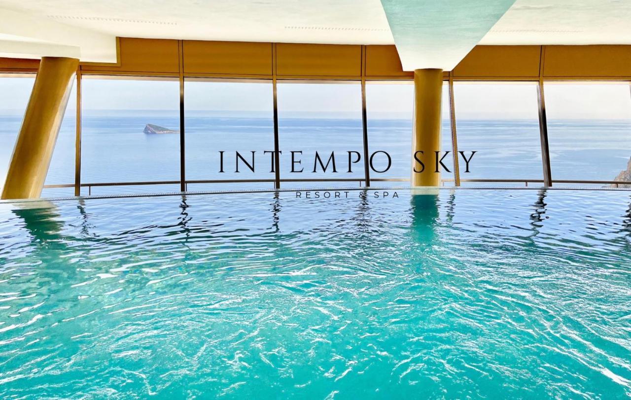 Intempo Sky Resort & Spa Benidorm Exterior foto